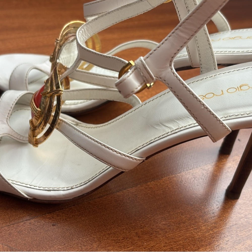 Gianvito Rossi White and Gold Heels